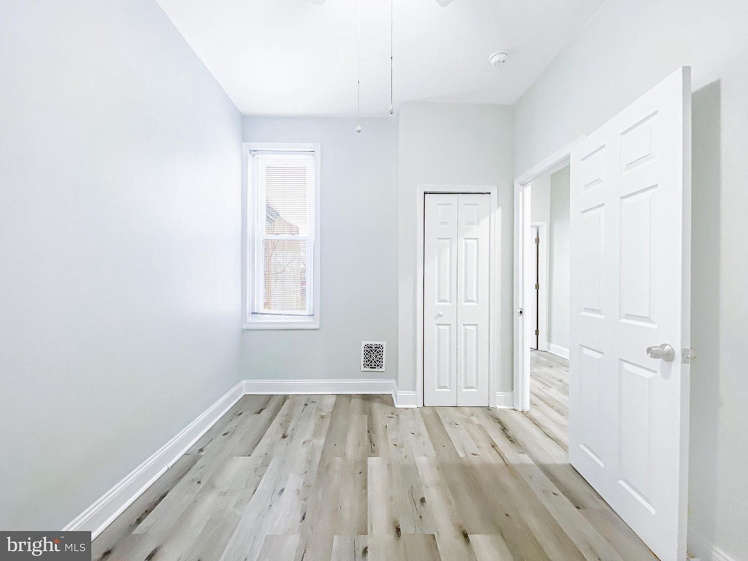 Bedroom - 2556 N Bouvier St