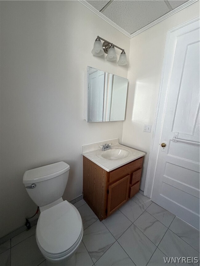 Building Photo - 1015 Elmwood Ave