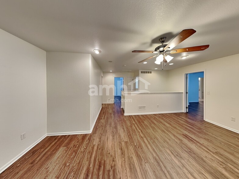 Building Photo - 5479 S Shawnee Way