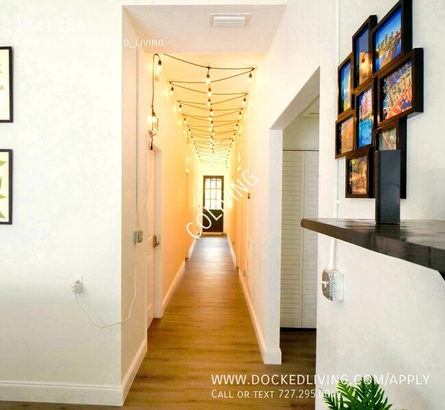 Building Photo - 1/1 Bedroom in Co-living House! Private ba...