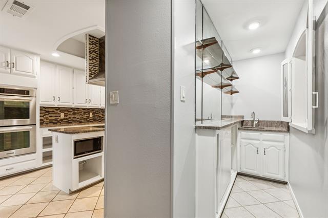 Building Photo - 5801 Orchid Ln
