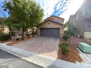 Building Photo - 3 BEDROOM HOME IN PROVIDENCE