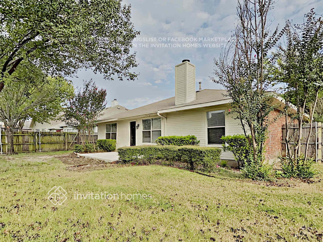 Building Photo - 1001 Ridgecrest Dr