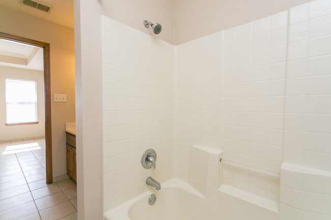 Building Photo - 16120/16122 Rolling Meadows Dr.