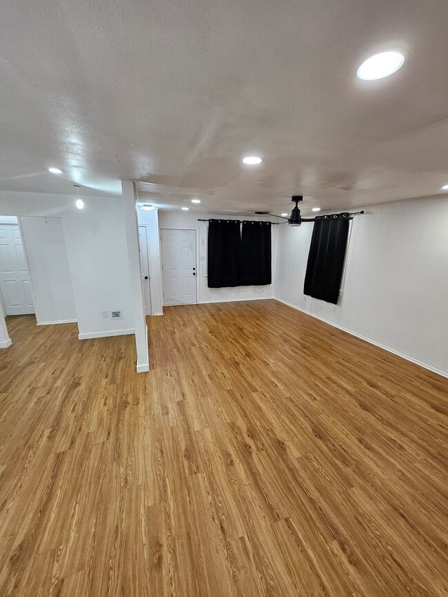Building Photo - 3113 Tulip St
