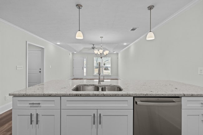 Building Photo - 8121 Bannock Cir