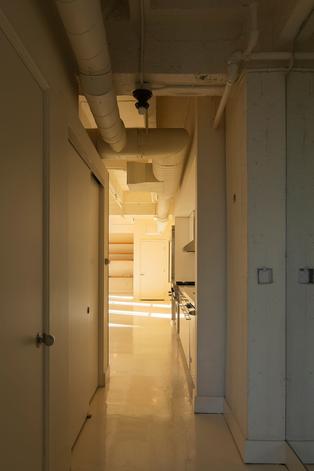 Building Photo - 6253 Hollywood Blvd