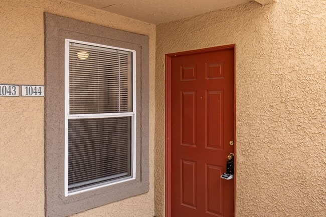 Building Photo - First floor one bedroom in gated Silverado Rach community