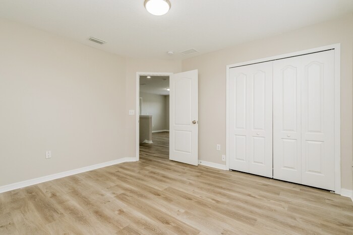 Building Photo - 7266 Lumber Port Dr