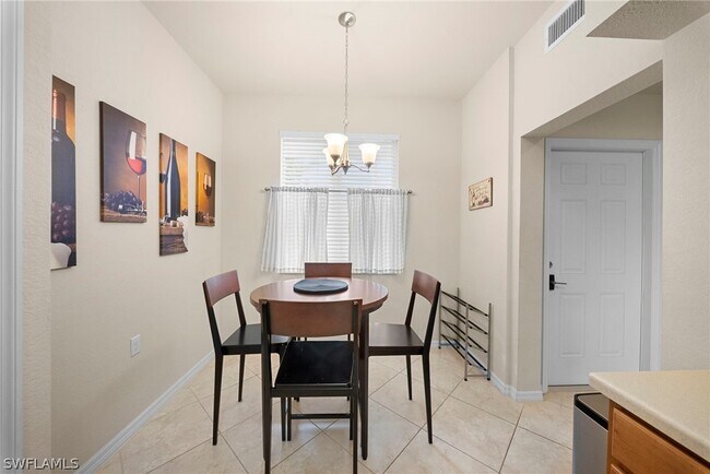 Building Photo - 10337 Heritage Bay Blvd