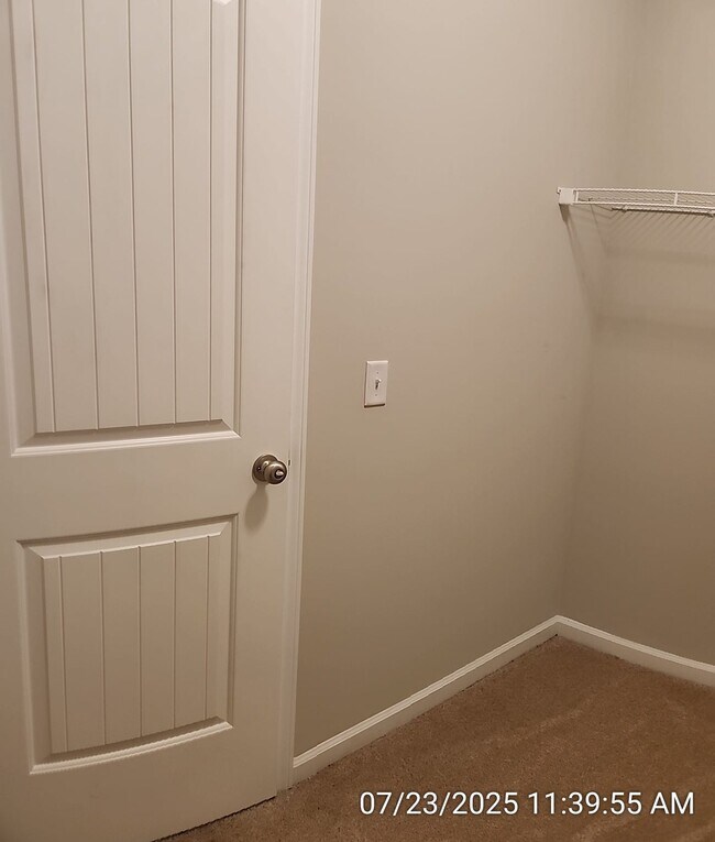 Building Photo - 64 Sunflower Cir NE