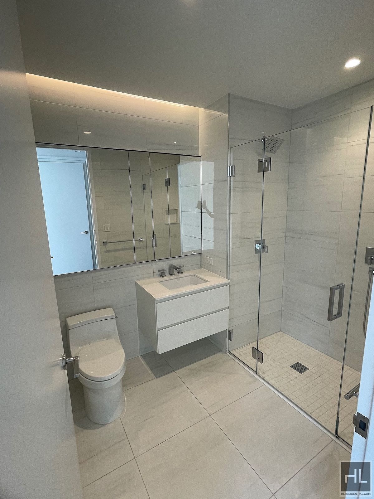Building Photo - 1 Bedroom Unit in Turtle Bay