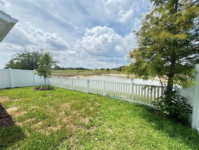 Building Photo - 3379 Yellow Cassia Dr