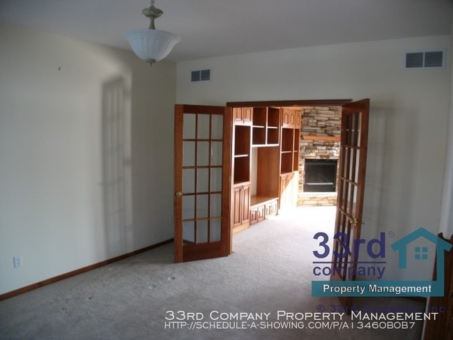 Building Photo - 2082 Arnold Palmer Dr