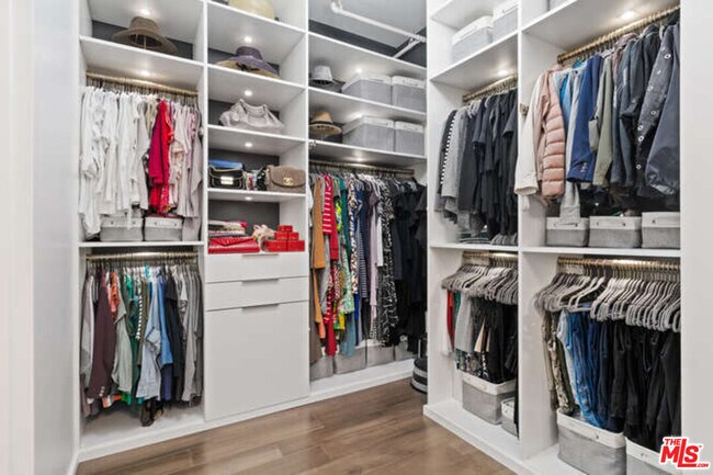 Building Photo - 1111 S Grand Ave