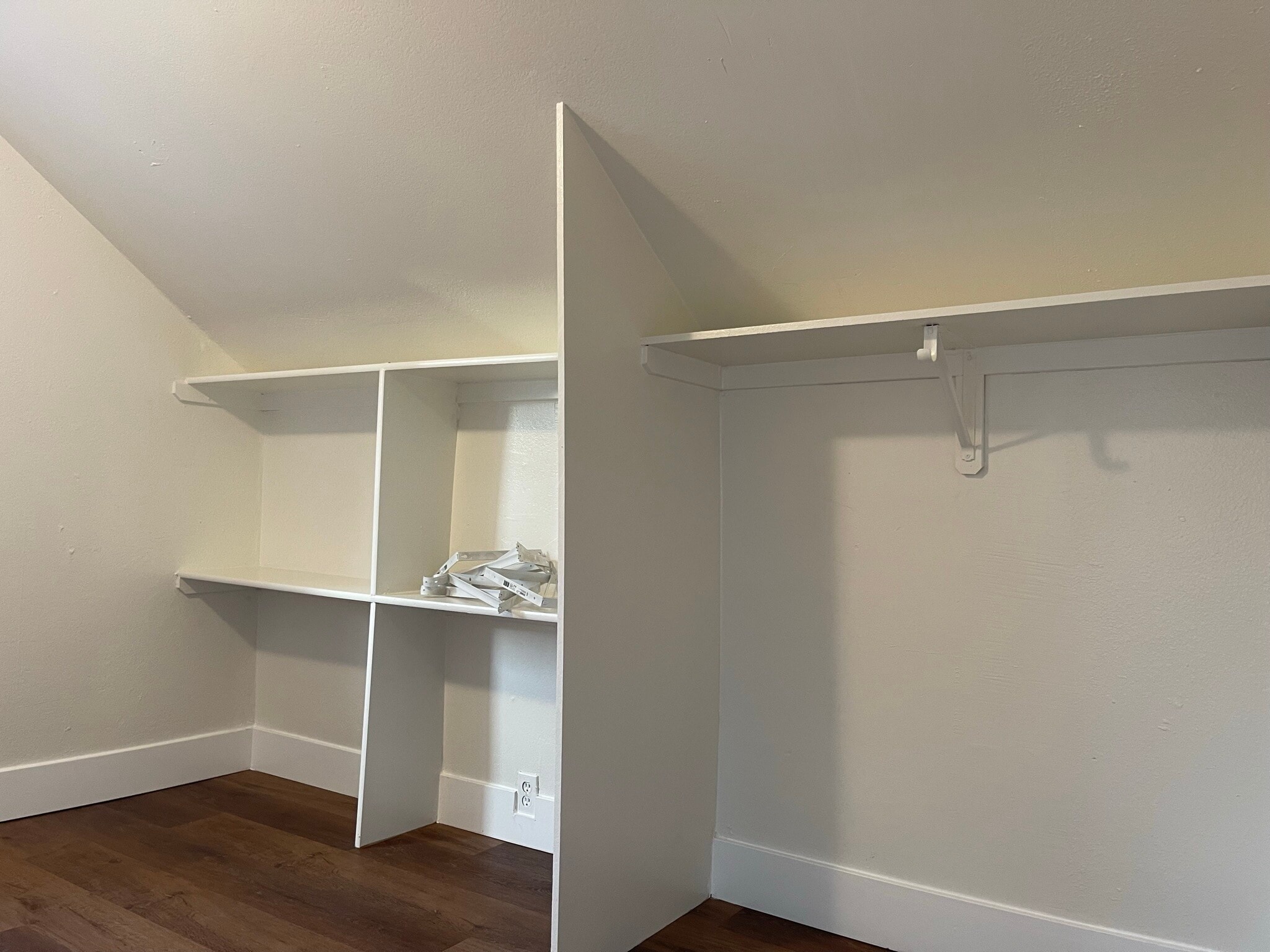 Building Photo - 436 W Main St