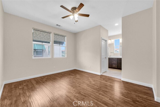 Building Photo - 158 Macintosh Way