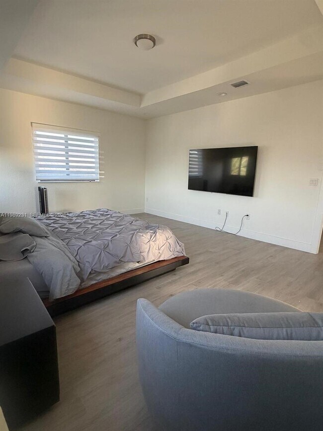 Building Photo - 14651 SW 21st St