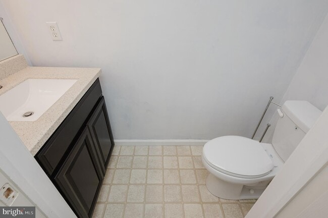 Building Photo - 14 Merganser Ct