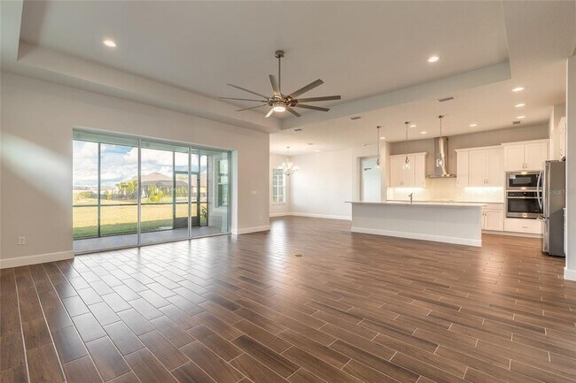 Building Photo - 301 Aquamarine Wy