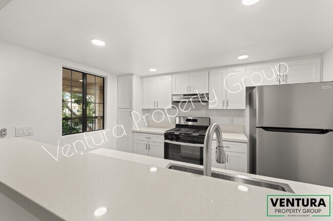 Building Photo - Charming 2-Bedroom  1-Bath, Newly Renovated Apartment in Downtown Ventura -