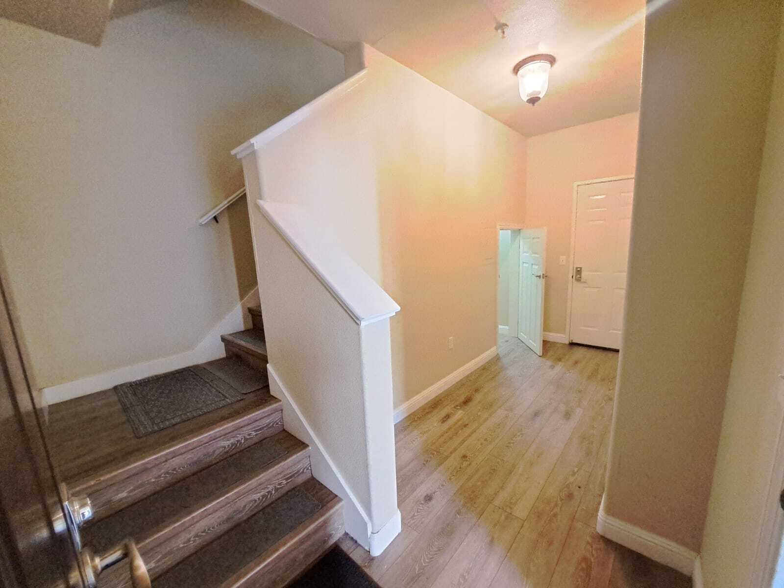 Building Photo - 4800 Westlake Pky