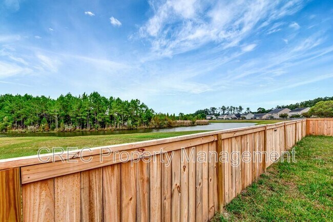 Building Photo - 304 Deep River Rd