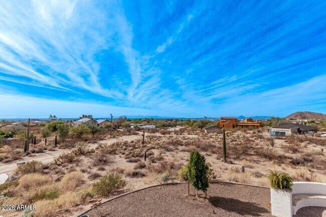 Building Photo - 8158 E Plymouth