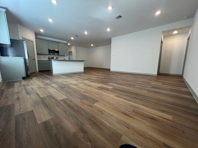 Building Photo - 2523 Ruby Copper Dr