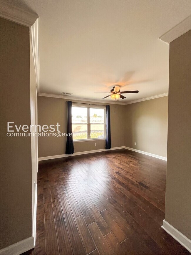 Building Photo - 1828 Wild Oaks Ct
