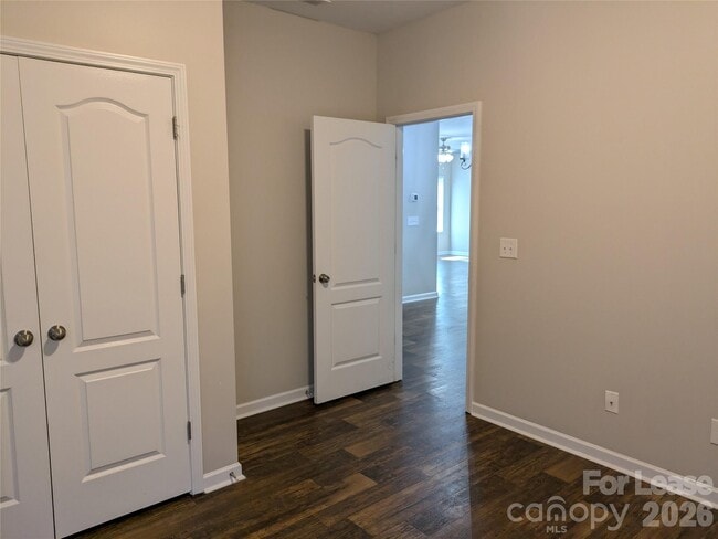 Building Photo - 110 E Neel Ranch Rd