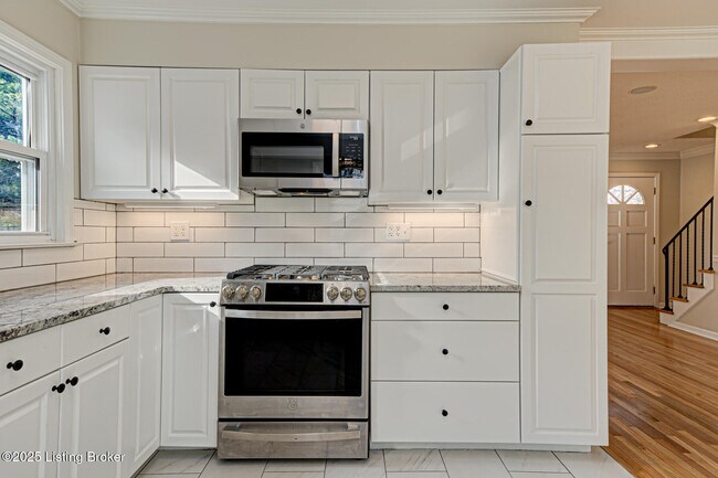 Building Photo - 3630 Windward Way