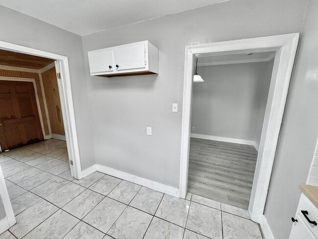Building Photo - 2708 Filmore Ave