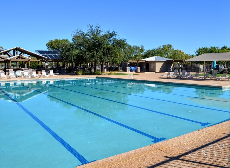 Olympic Sized Pool - 4181 E Sundance Ave