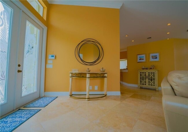Building Photo - 20107 Ocean Key Dr