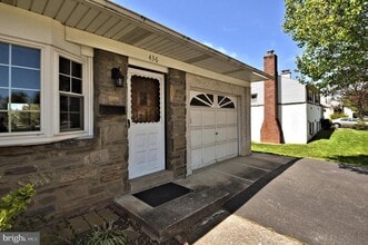 Building Photo - 436 Anthony Rd