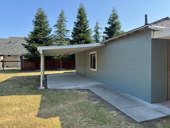 Building Photo - 4075 Suisun Valley Rd
