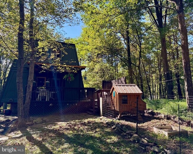 Building Photo - 197 Timber Hill Rd