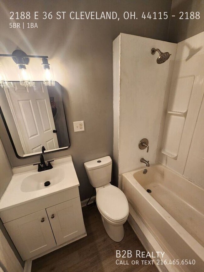 Building Photo - 2188 E 36th St