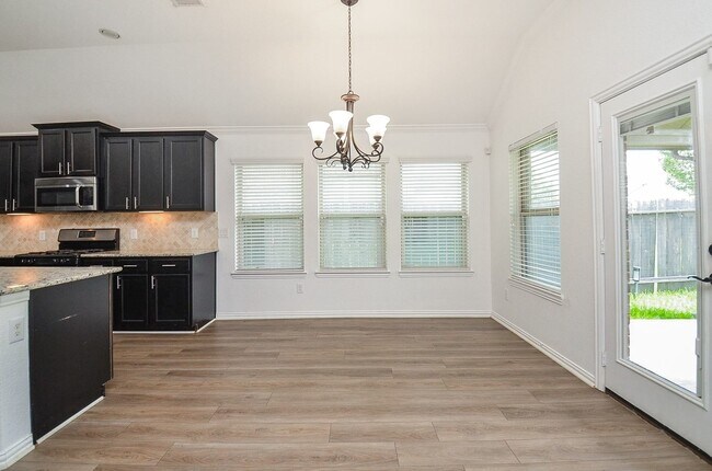 Building Photo - 14806 Raleigh's Meadow Ct