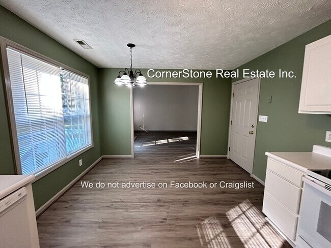 Building Photo - 203 Longleaf Pines Dr