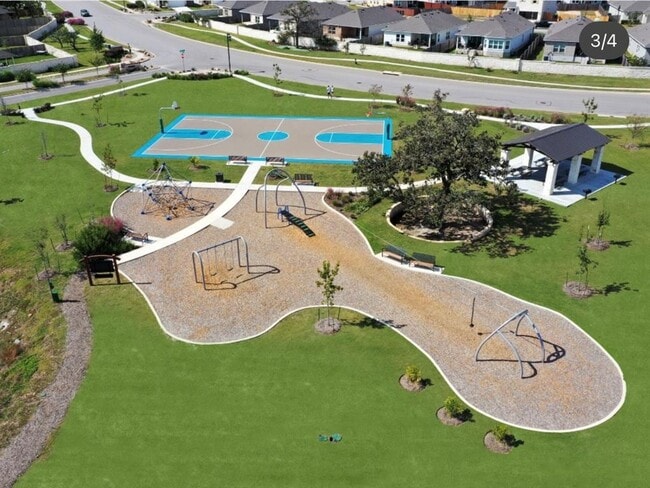 Building Photo - 124 Stellar Wind Dr