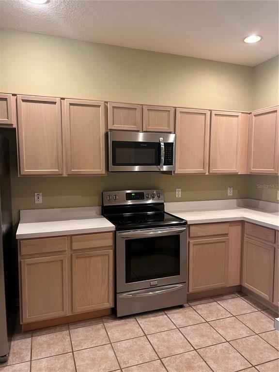 Building Photo - 3164 River Branch Cir