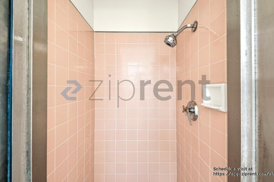 Building Photo - 13408 Ardath Ave