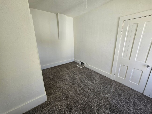 Building Photo - 5006 Morningside Ave