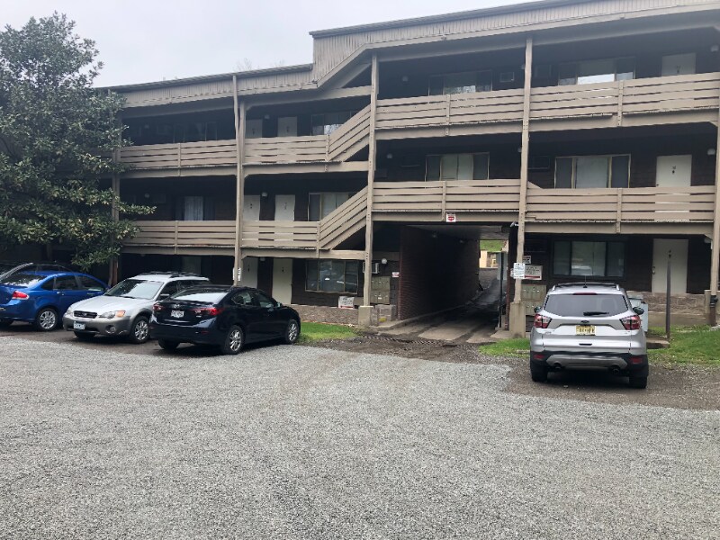 Building Photo - 6350 Forward Ave