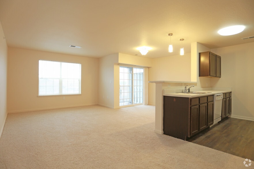 2BR, 2BA - 1097 SF - Ashley Estates