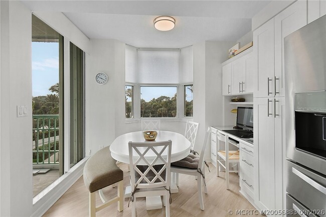 Building Photo - 8600 S Ocean Dr
