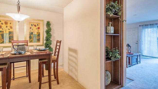 Building Photo - El Dorado Place