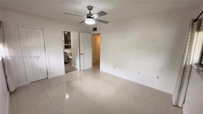 Building Photo - 4944 NW 102nd Ave